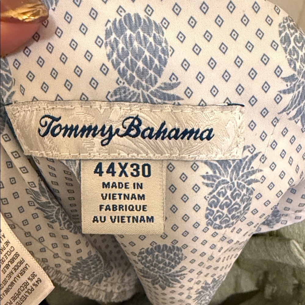 Tommy Bahama Men's Olive Chinos - Picture 2 of 15